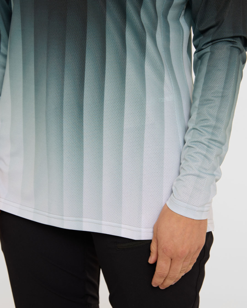 Dharco Womens Race Jersey | Midnight Prism, M