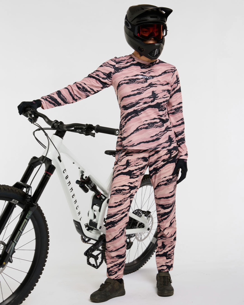 Dharco Womens Gravity Jersey | Ambush, XS