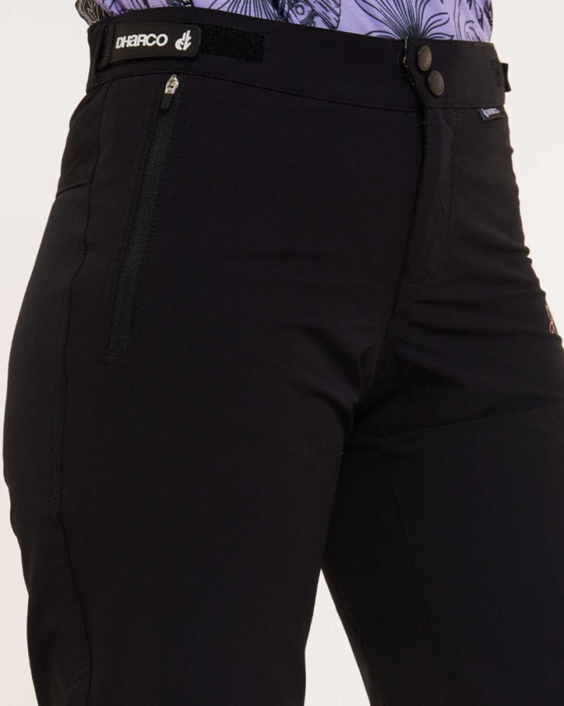 Dharco Womens Gravity Shorts | Black, L